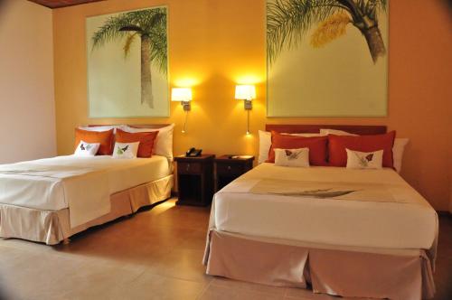 El Pueblito Iguazu El Pueblito Iguazu is a popular choice amongst travelers in Puerto Iguazu, whether exploring or just passing through. The hotel offers guests a range of services and amenities designed to provide comf