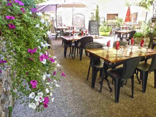 Hôtel Restaurant des Voyageurs – Nant, NY