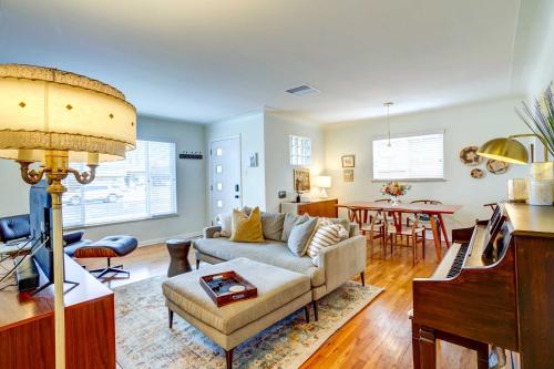 Vacation Rental Home with Patio, Near Denver Zoo! in Denver, USA