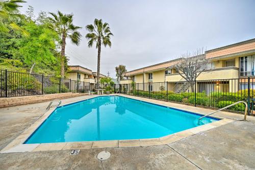 El Cajon Condo 18 Mi to Downtown San Diego!