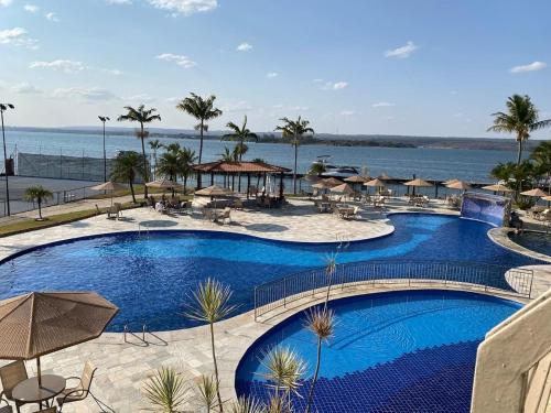 Luxuoso Flat Lake Side com vista para o lago