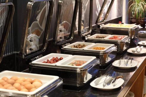 Courtyard by Marriott Wiesbaden-Nordenstadt - image 3