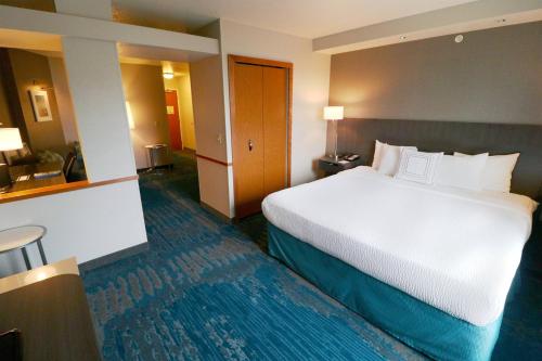 Fairfield Inn & Suites by Marriott Des Moines Airport