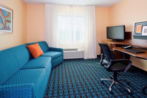 Fairfield Inn & Suites Lexington Keeneland Airport