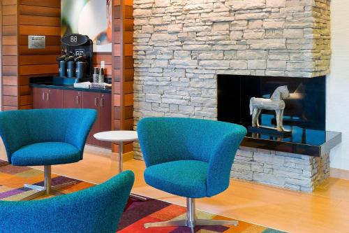 Fairfield Inn & Suites Lexington Keeneland Airport