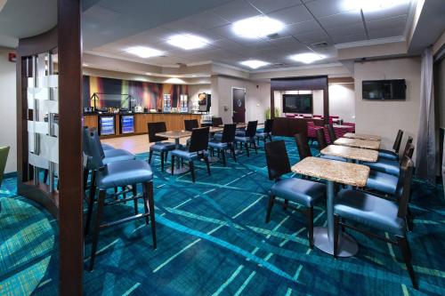 SpringHill Suites by Marriott Greensboro - image 6