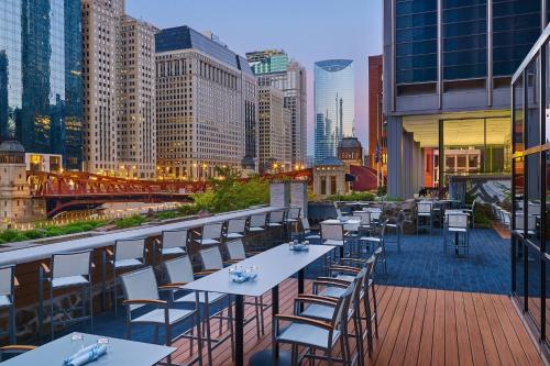 The Westin Chicago River North