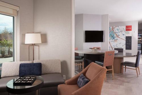 TownePlace Suites by Marriott Charleston Airport/Convention Center