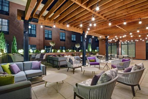 Facilities, Courtyard® by Marriott® Manhattan Aggieville in Bluemont Avenue