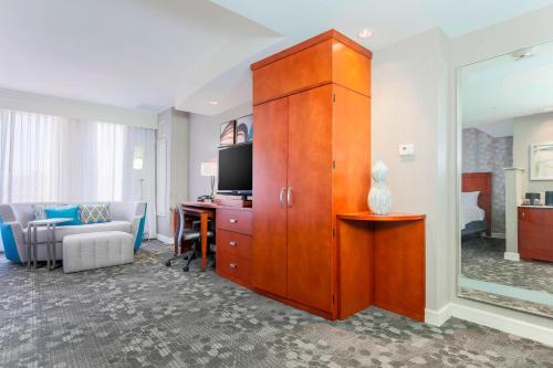 Courtyard by Marriott Amarillo Downtown - image 12