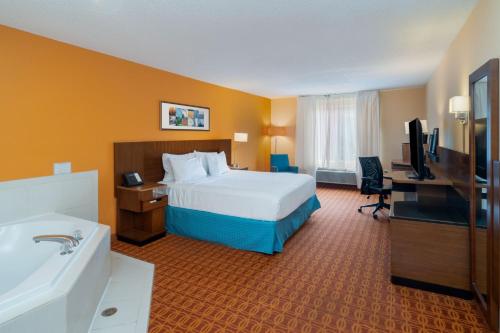 Fairfield Inn and Suites by Marriott Nashville Smyrna