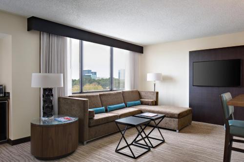 Houston Marriott Westchase - image 12