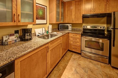 Residence Inn by Marriott Norfolk Downtown - image 5