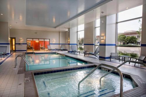 Residence Inn by Marriott Norfolk Downtown - image 6