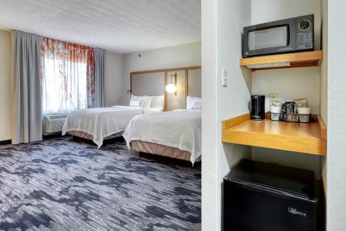 Fairfield Inn & Suites Woodbridge