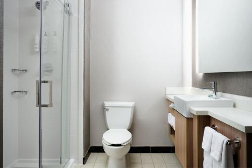 Spring Hill Suites Minneapolis-St. Paul Airport/Mall Of America - image 2