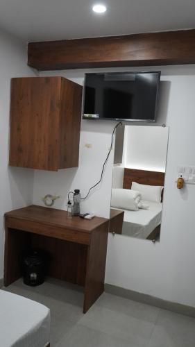POD N BEYOND SMART HOTEL @BISTUPUR in Jamshedpur