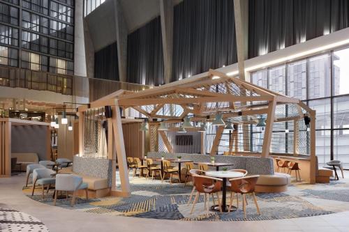 Delta Hotels Calgary Airport In-Terminal