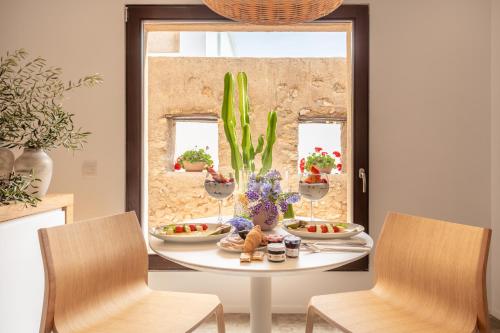 Mâncare şi băutură, Agroturismo Safragell Ibiza Suites & Spa in Sant Joan de Labritja