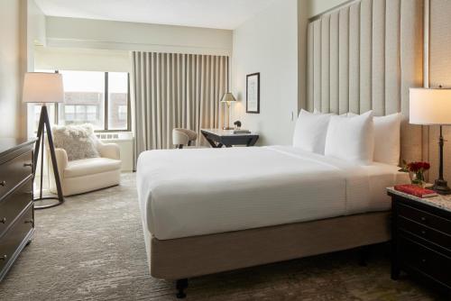 Capitol Hill Hotel - image 3