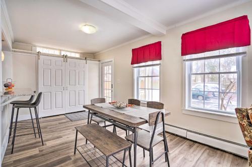 Dog-Friendly Downtown Auburn Vacation Rental! in Auburn, USA