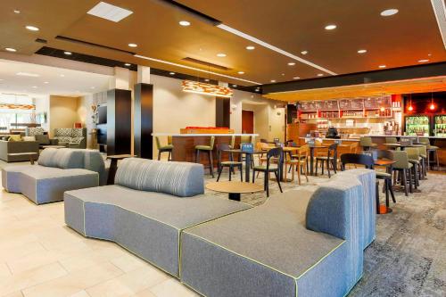 Courtyard by Marriott Dallas Arlington South