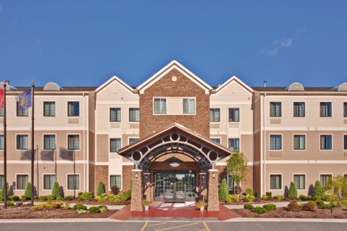 Staybridge Suites Buffalo-Airport