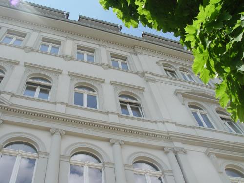 Aparthotel am Zwinger - image 4