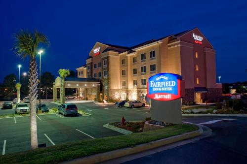 Fairfield Inn & Suites by Marriott Commerce