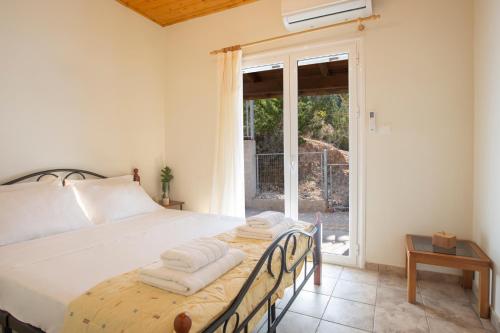 Spacious House With Sea View , Athani Lefkada