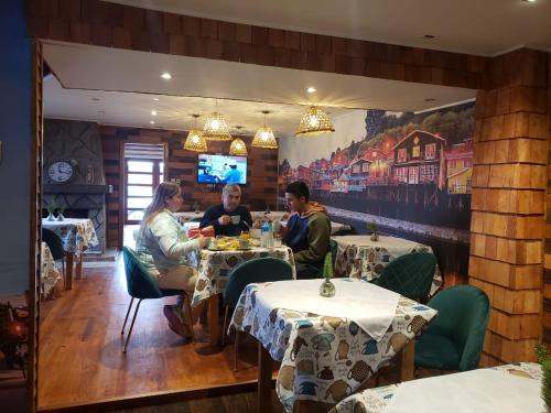 ห้องอาหาร, HOTEL BOUTIQUE TIERRA DE ISLAS Chiloé (HOTEL BOUTIQUE TIERRA DE ISLAS Chiloe) in คาสโตร