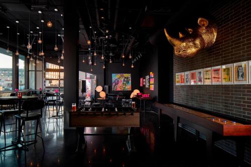 Moxy by Marriott Minneapolis Uptown