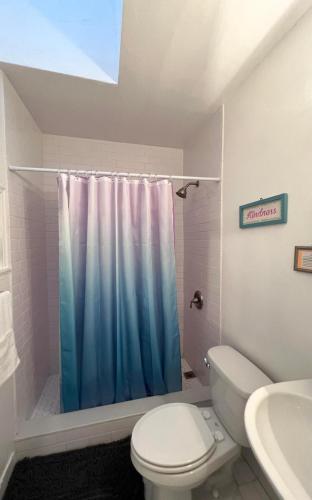 Miami Beach Rooms B&B – Miami Beach, FL