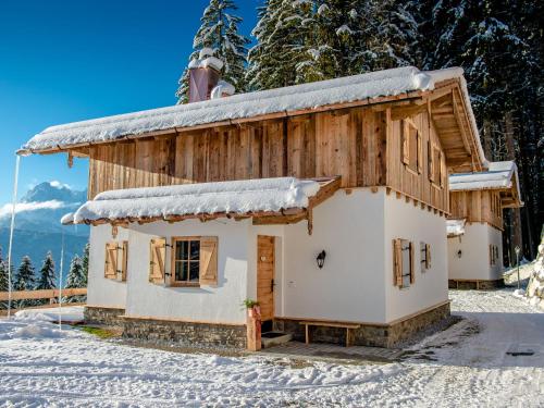  Holiday Home Waldkauz-4 by Interhome in Pfarrwerfen