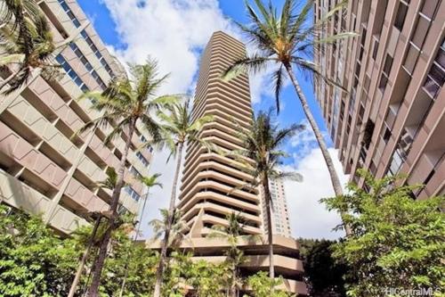 Marina Tower Waikiki