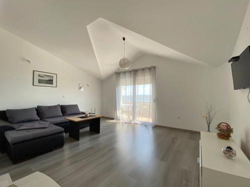 Apartments with a parking space Maslenica Novigrad - 12636 - main image