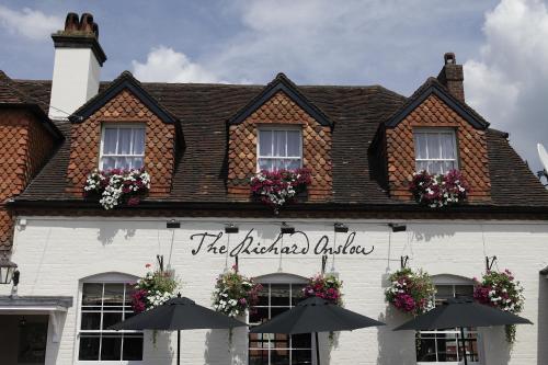 Inns in Farnham 
