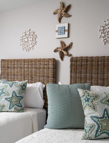 Shells N Sunshine! Getaway Destination Just Minutes from the White Sandy Beaches of Fort Myers! home - image 2