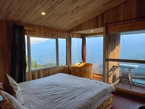 Valley View Homestay in Sapa