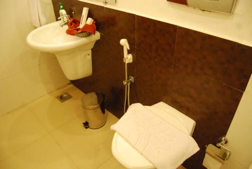 Standard Single Room image 8