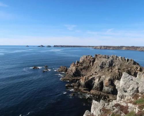 Maison résidence Odalys à Morgat en bretagne sur la presqu'île de crozon ,piscine chauffée, située à 800 m de la mer