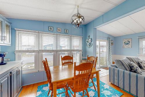 Assateague Pointe ---12401 Windlass Way in Bayside