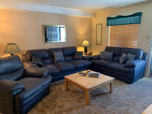 Claim Jumper 4 Townhouse With High Speed Wifi - Apartment - Red River