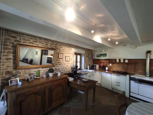 Maison de famille en Bourgogne proche de Cluny in Saint-Point