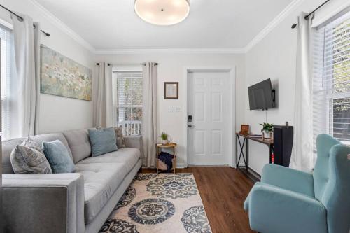 บริการและสิ่งอำนวยความสะดวก, Best Cottage in Ocean Springs- GOLF CART INCLUDED!!! in โอเชียน สปริงส์ (MS)