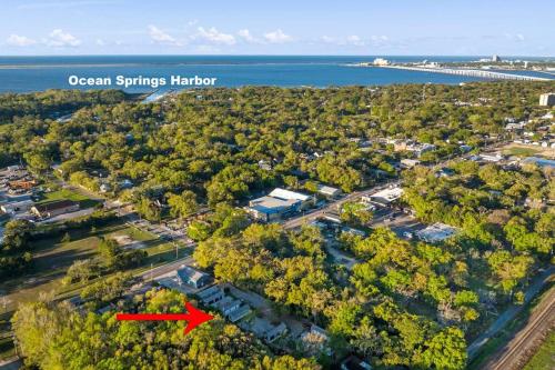 สภาพแวดล้อมโดยรอบ, Best Cottage in Ocean Springs- GOLF CART INCLUDED!!! in โอเชียน สปริงส์ (MS)
