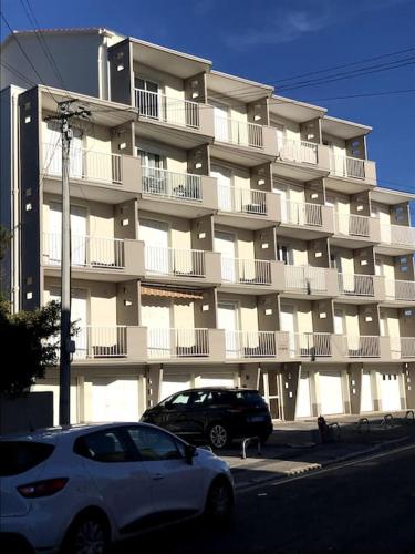 Appartement au Grau D'Agde near Thai Phitsanulok Restaurant