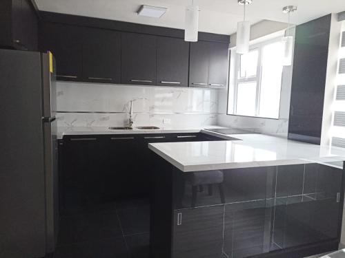 Lujoso Apartamento Frente al Estadio Bellavista in Ambato