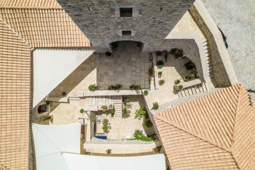 皮尔戈斯玛维罗米恰利酒店