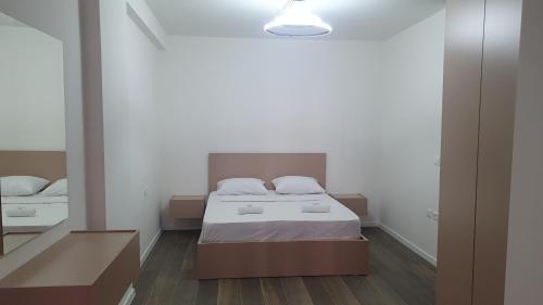 Amelja's Apartment - image 5